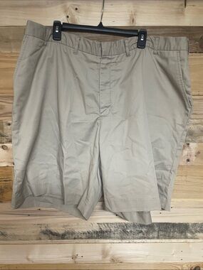 Wear Guard size W46 Khaki Color Flat Front Shorts with Front and Back Pockets